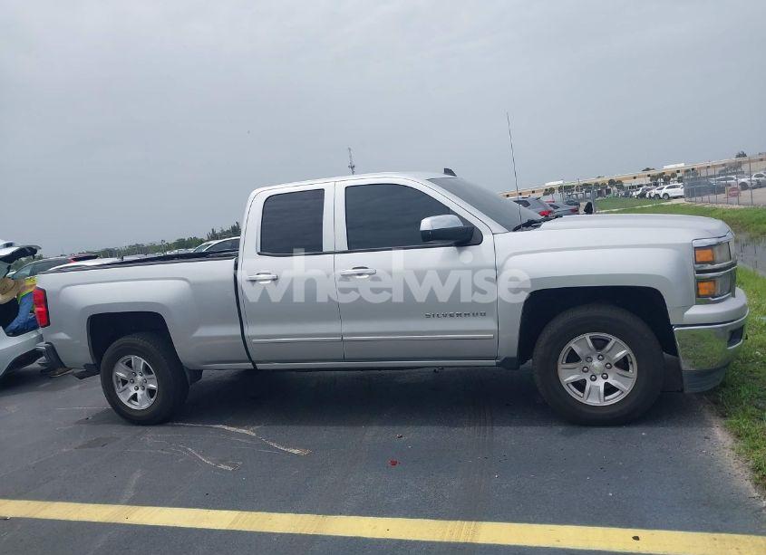 Photo 13 of 2015 Chevrolet Silverado 1500 1LT (VIN 1GCRCREHXFZ186961)
