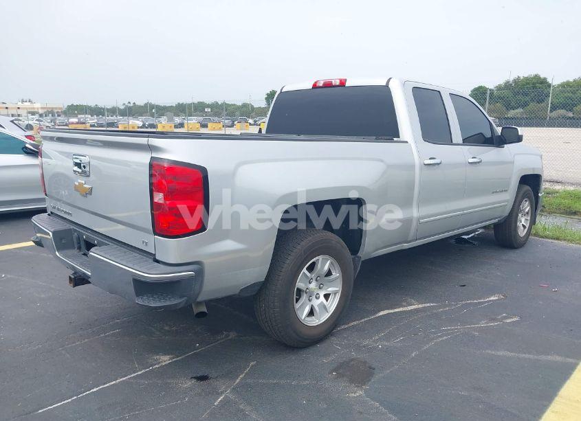 Photo 4 of 2015 Chevrolet Silverado 1500 1LT (VIN 1GCRCREHXFZ186961)