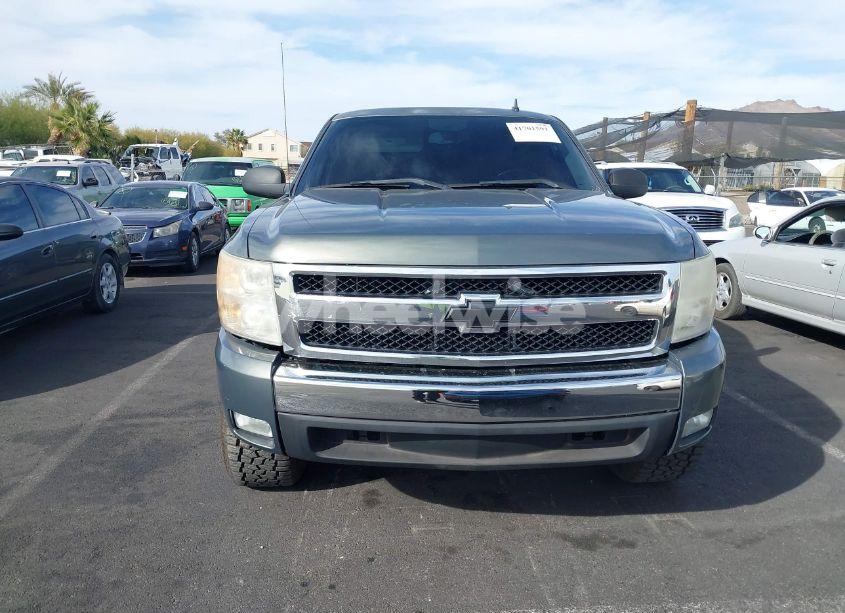 Photo 16 of 2011 Chevrolet Silverado 1500 LT (VIN 1GCRCSE00BZ119054)