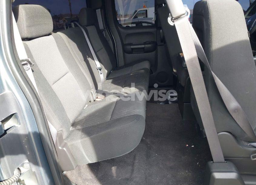 Photo 8 of 2011 Chevrolet Silverado 1500 LT (VIN 1GCRCSE00BZ119054)