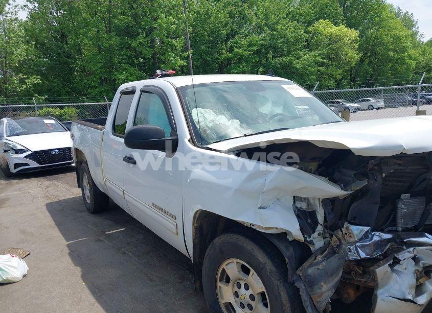 2012 Chevrolet Silverado 1500 LT (VIN 1GCRCSE00CZ208804) main photo