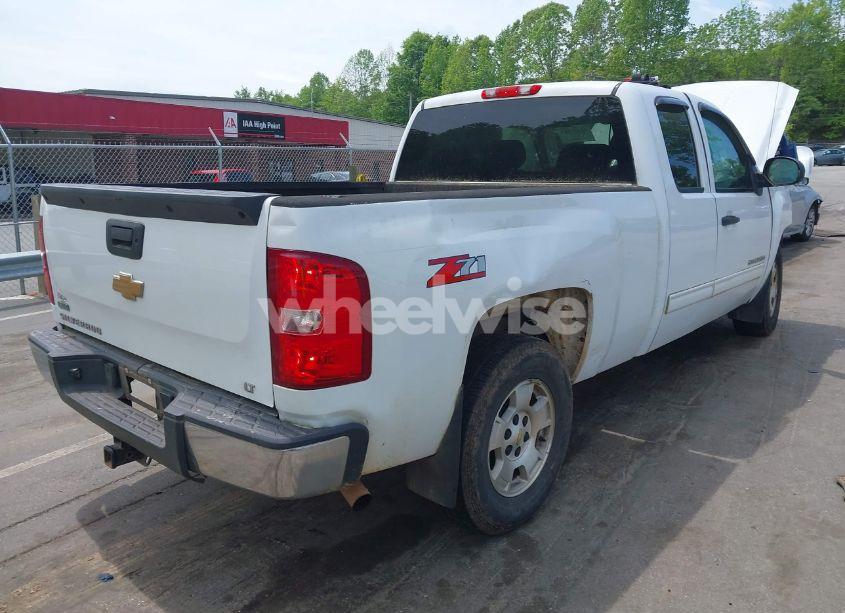 Photo 4 of 2012 Chevrolet Silverado 1500 LT (VIN 1GCRCSE00CZ208804)