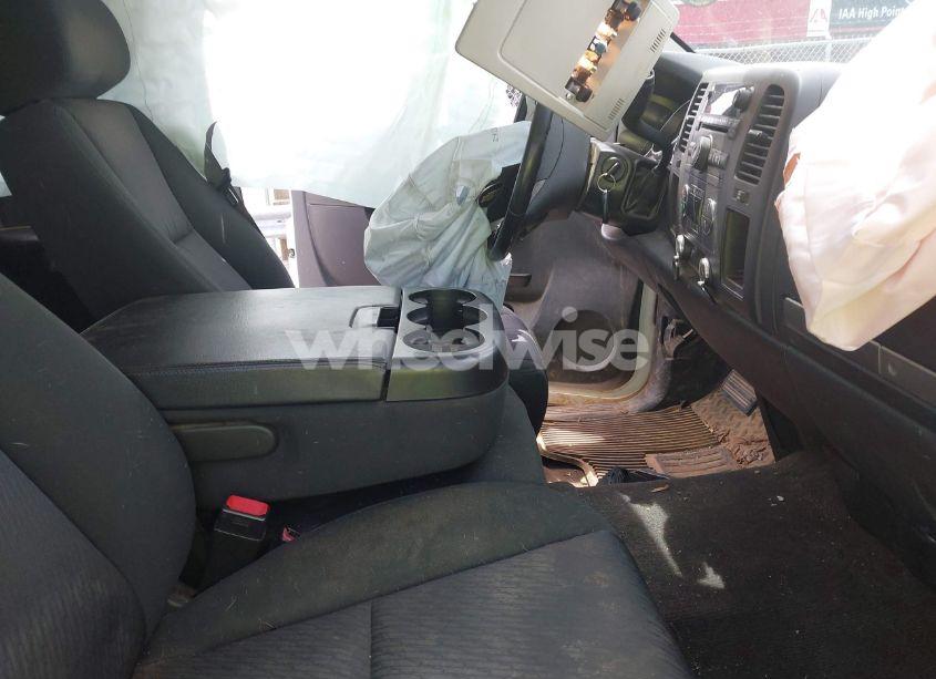 Photo 5 of 2012 Chevrolet Silverado 1500 LT (VIN 1GCRCSE00CZ208804)