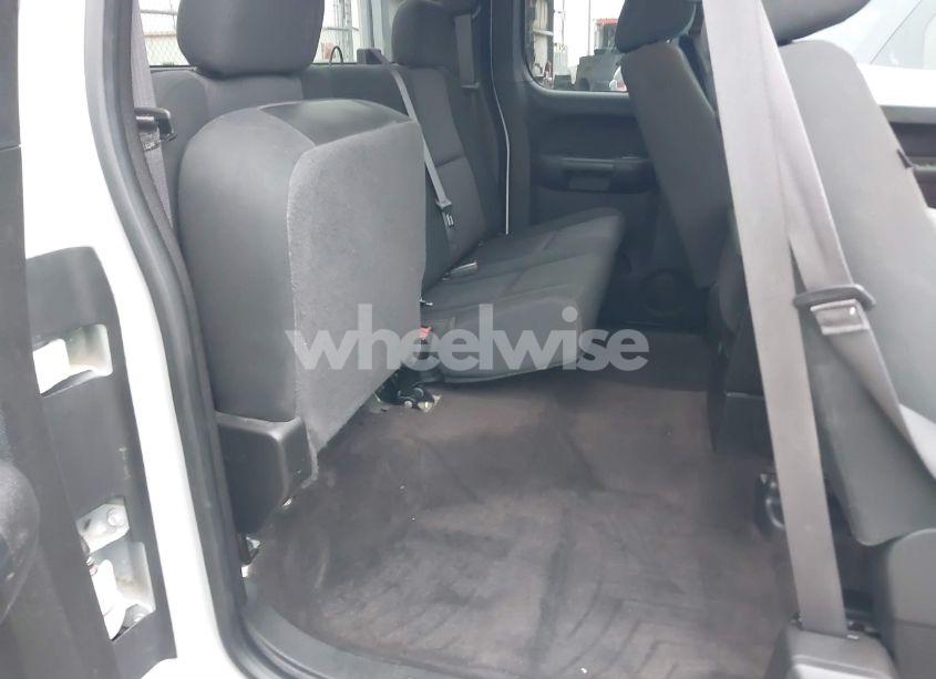 Photo 8 of 2013 Chevrolet Silverado 1500 LT (VIN 1GCRCSE00DZ168385)