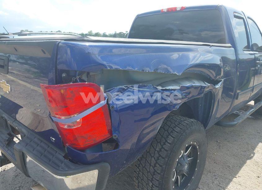 Photo 6 of 2013 Chevrolet Silverado 1500 LT (VIN 1GCRCSE00DZ244056)