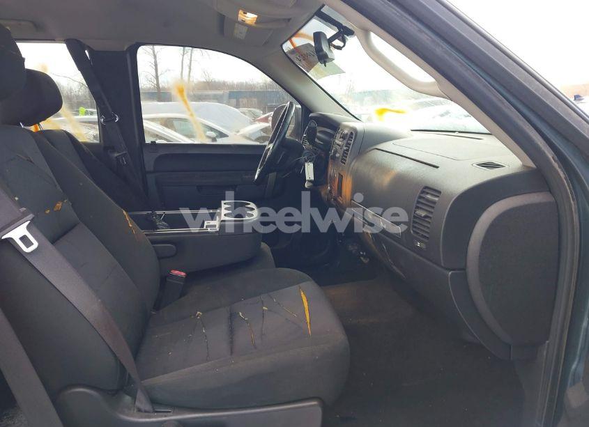 Photo 5 of 2012 Chevrolet Silverado 1500 LT (VIN 1GCRCSE01CZ261107)