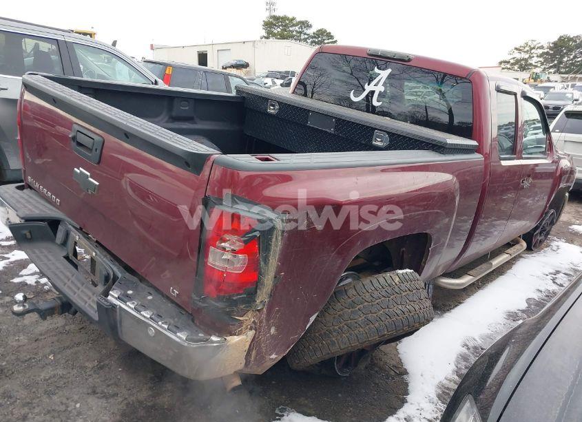 Photo 4 of 2013 Chevrolet Silverado 1500 LT (VIN 1GCRCSE01DZ111063)