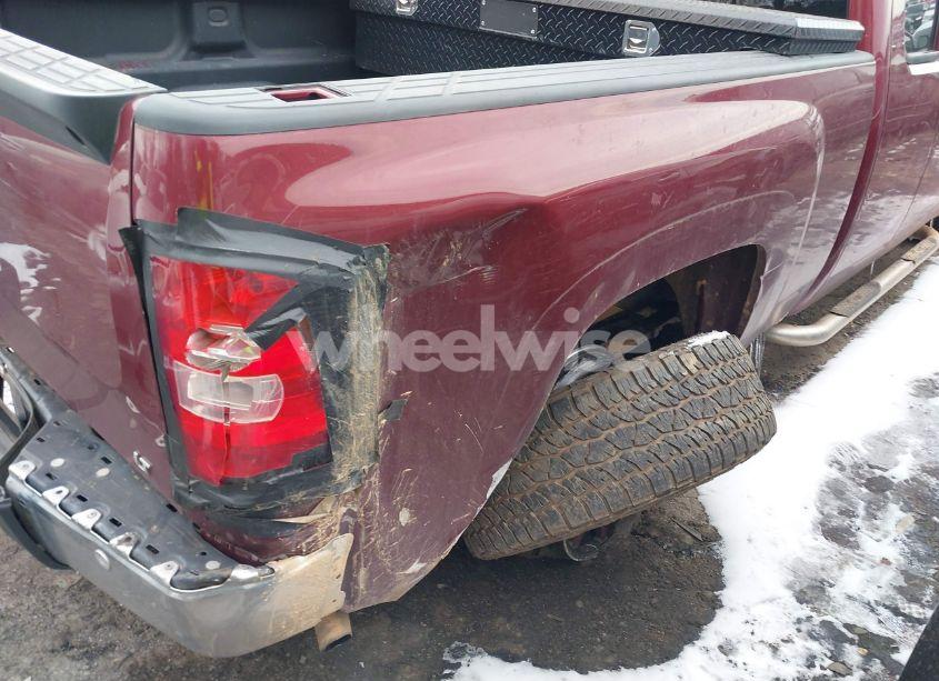 Photo 6 of 2013 Chevrolet Silverado 1500 LT (VIN 1GCRCSE01DZ111063)