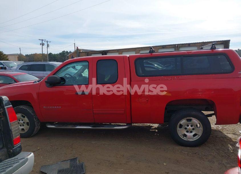 Photo 14 of 2011 Chevrolet Silverado 1500 LT (VIN 1GCRCSE02BZ187887)