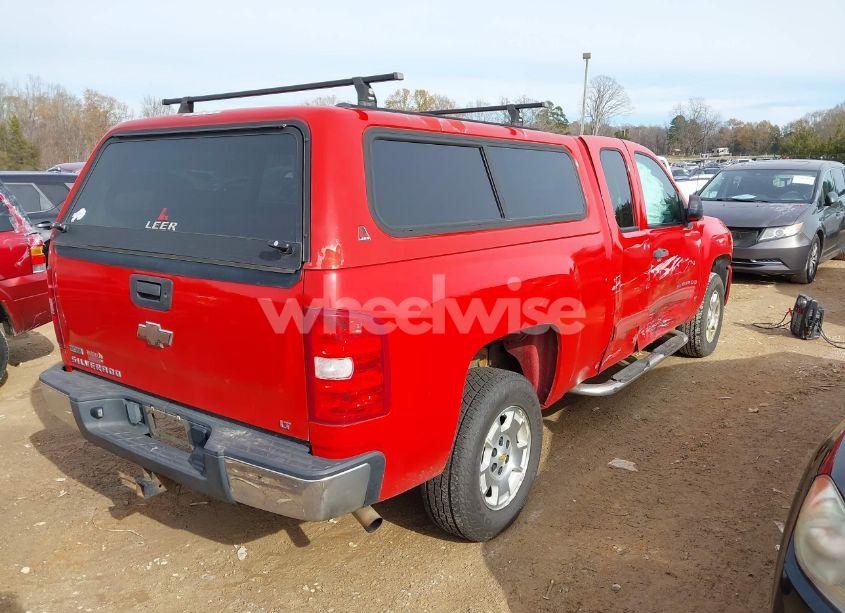 Photo 4 of 2011 Chevrolet Silverado 1500 LT (VIN 1GCRCSE02BZ187887)