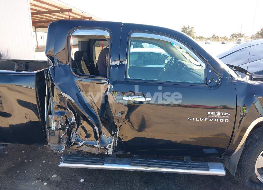 Photo 14 of 2011 Chevrolet Silverado 1500 LT (VIN 1GCRCSE02BZ327758)