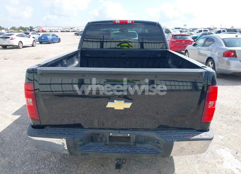 Photo 16 of 2011 Chevrolet Silverado 1500 LT (VIN 1GCRCSE03BZ307843)