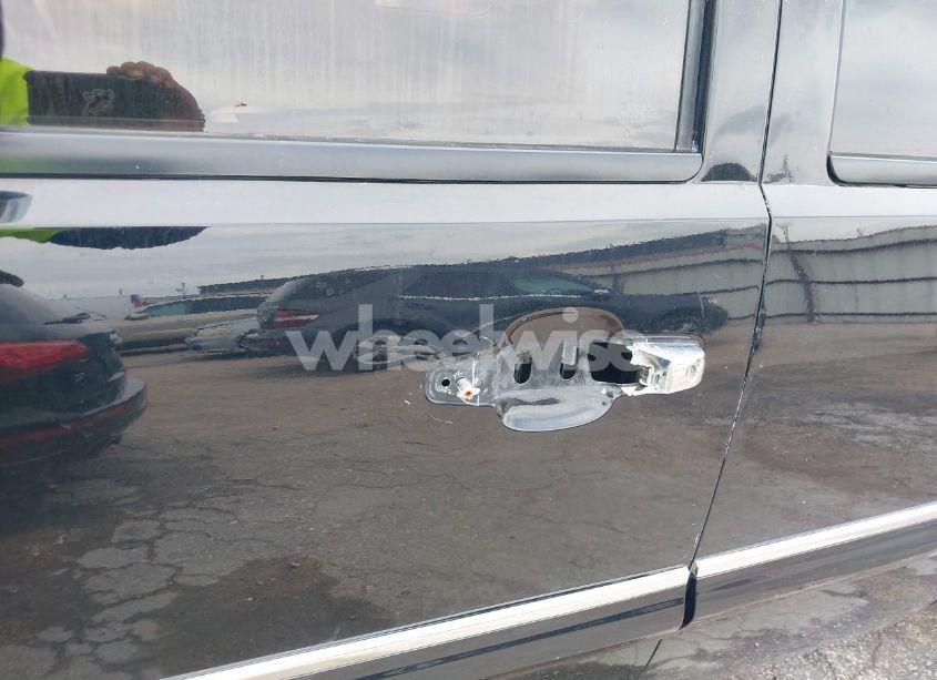 Photo 17 of 2011 Chevrolet Silverado 1500 LT (VIN 1GCRCSE03BZ307843)