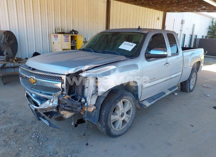 Photo 2 of 2012 Chevrolet Silverado 1500 LT (VIN 1GCRCSE03CZ232871)