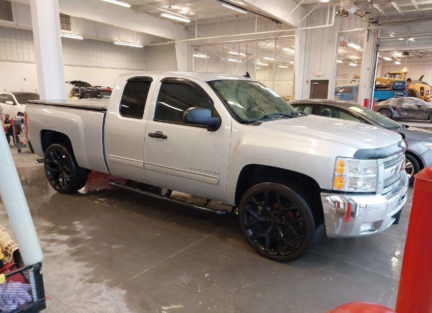 2012 Chevrolet Silverado 1500 LT (VIN 1GCRCSE03CZ300912) main photo