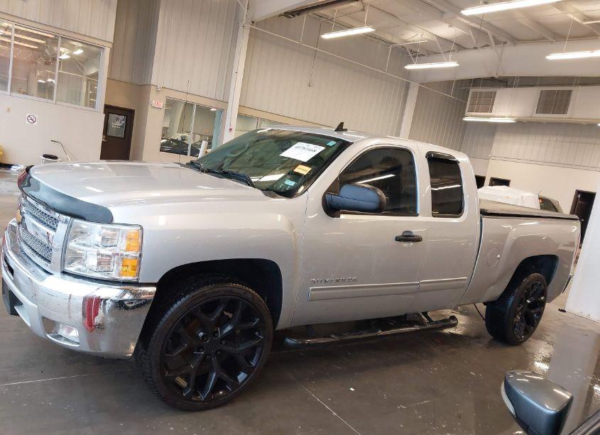 Photo 14 of 2012 Chevrolet Silverado 1500 LT (VIN 1GCRCSE03CZ300912)