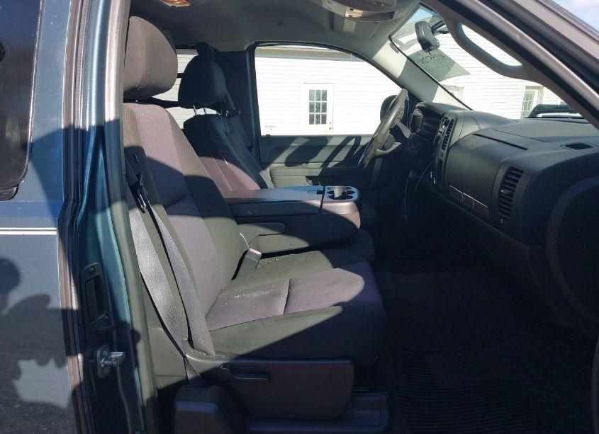Photo 5 of 2013 Chevrolet Silverado 1500 LT (VIN 1GCRCSE03DZ162841)
