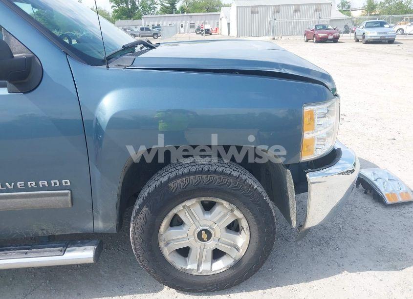 Photo 20 of 2013 Chevrolet Silverado 1500 LT (VIN 1GCRCSE03DZ204859)