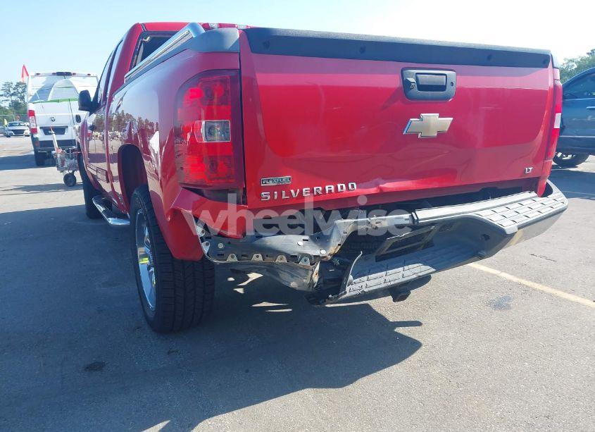 Photo 6 of 2011 Chevrolet Silverado 1500 LT (VIN 1GCRCSE04BZ134740)