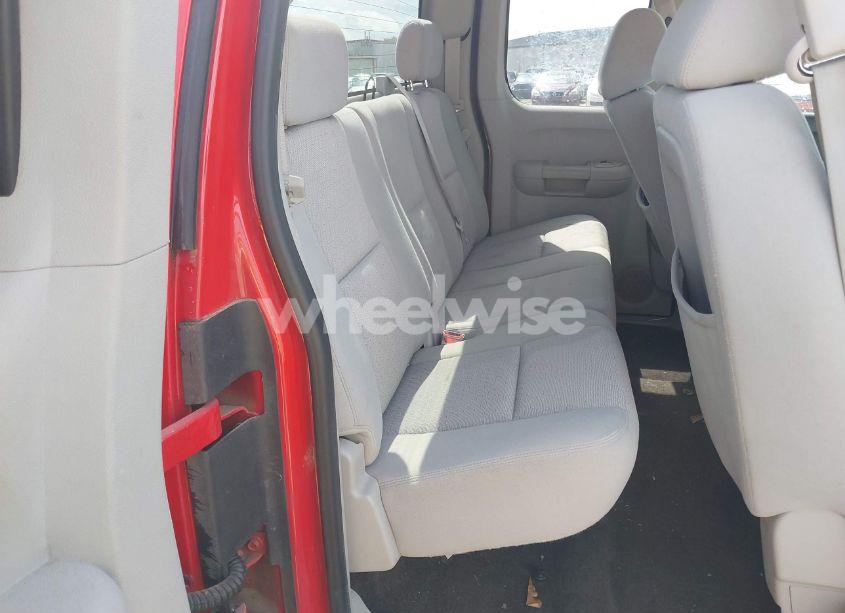 Photo 8 of 2011 Chevrolet Silverado 1500 LT (VIN 1GCRCSE04BZ301582)