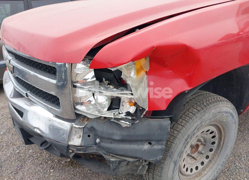 Photo 6 of 2011 Chevrolet Silverado 1500 LT (VIN 1GCRCSE04BZ375651)