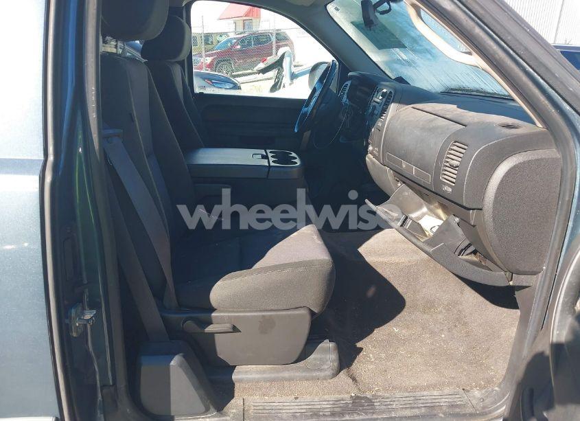 Photo 5 of 2012 Chevrolet Silverado 1500 LT (VIN 1GCRCSE04CZ103330)