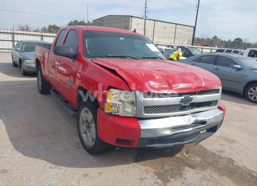 2011 Chevrolet Silverado 1500 LT (VIN 1GCRCSE05BZ320951) main photo