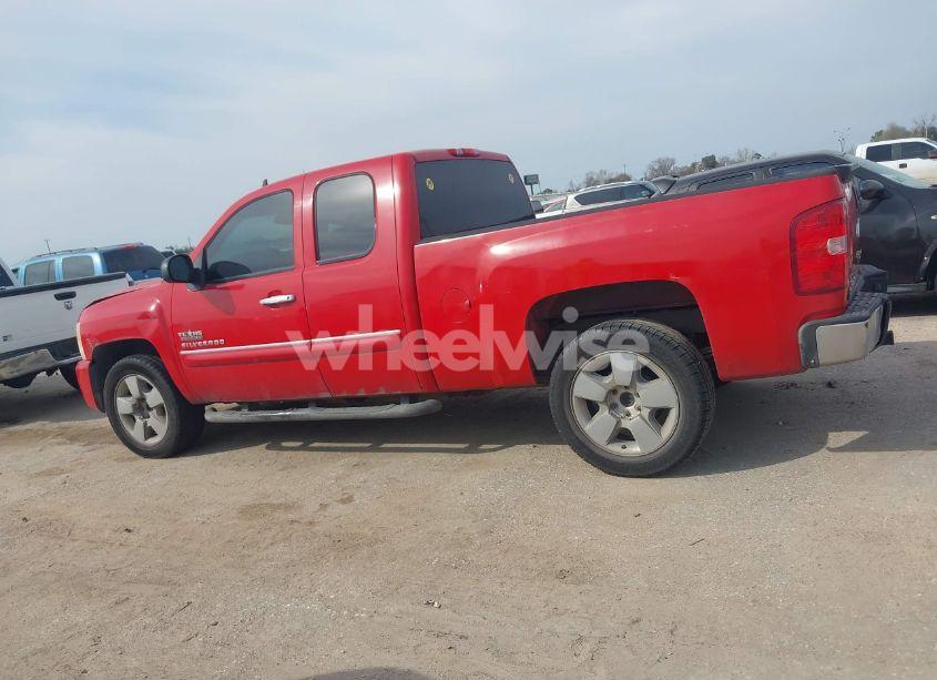 Photo 14 of 2011 Chevrolet Silverado 1500 LT (VIN 1GCRCSE05BZ320951)
