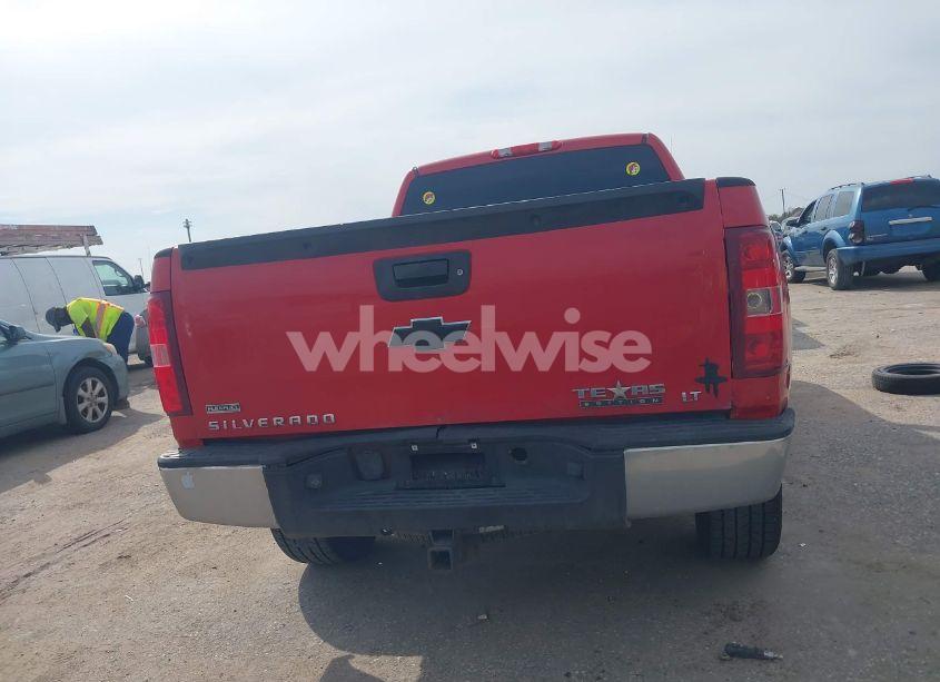 Photo 16 of 2011 Chevrolet Silverado 1500 LT (VIN 1GCRCSE05BZ320951)