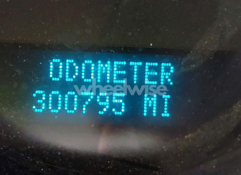 Photo 15 of 2011 Chevrolet Silverado 1500 LT (VIN 1GCRCSE05BZ408348)