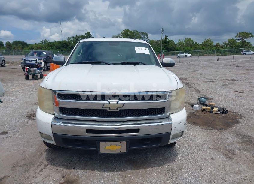 Photo 12 of 2011 Chevrolet Silverado 1500 LT (VIN 1GCRCSE05BZ436733)