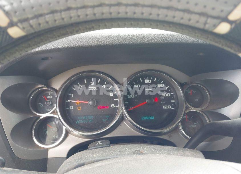 Photo 7 of 2011 Chevrolet Silverado 1500 LT (VIN 1GCRCSE05BZ436733)