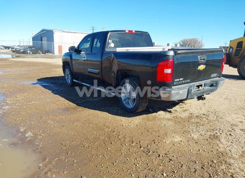 Photo 3 of 2012 Chevrolet Silverado 1500 LT (VIN 1GCRCSE05CZ309871)