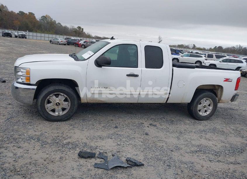 Photo 14 of 2013 Chevrolet Silverado 1500 LT (VIN 1GCRCSE05DZ276825)