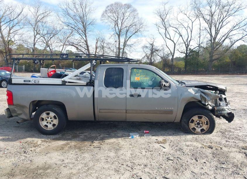 Photo 13 of 2013 Chevrolet Silverado 1500 LT (VIN 1GCRCSE05DZ363172)