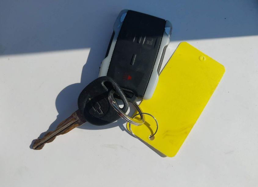 Photo 11 of 2011 Chevrolet Silverado 1500 LT (VIN 1GCRCSE06BZ106227)