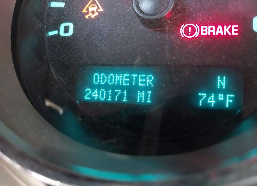 Photo 15 of 2011 Chevrolet Silverado 1500 LT (VIN 1GCRCSE06BZ106227)