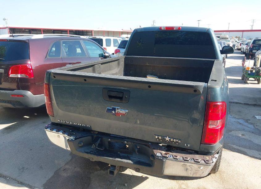 Photo 16 of 2011 Chevrolet Silverado 1500 LT (VIN 1GCRCSE06BZ106227)