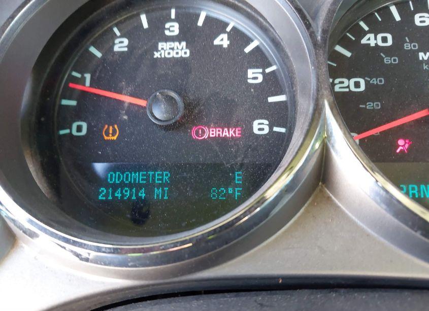 Photo 7 of 2011 Chevrolet Silverado 1500 LT (VIN 1GCRCSE06BZ136991)