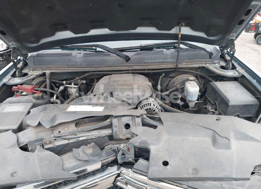 Photo 10 of 2011 Chevrolet Silverado 1500 LT (VIN 1GCRCSE06BZ196916)