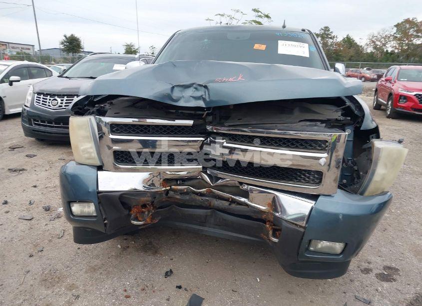 Photo 6 of 2011 Chevrolet Silverado 1500 LT (VIN 1GCRCSE06BZ196916)