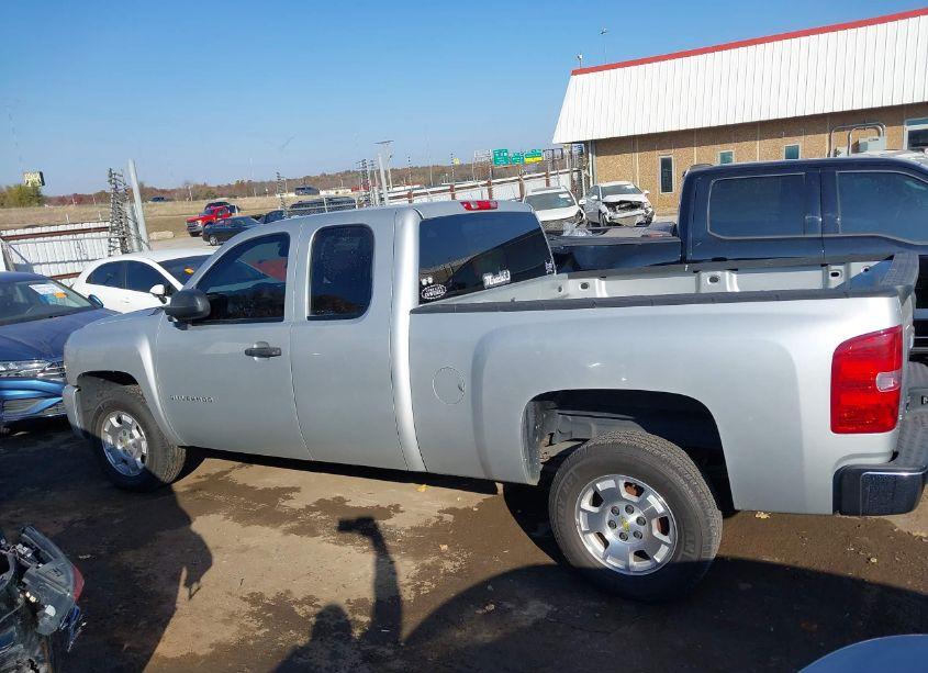 Photo 15 of 2011 Chevrolet Silverado 1500 LT (VIN 1GCRCSE06BZ207347)