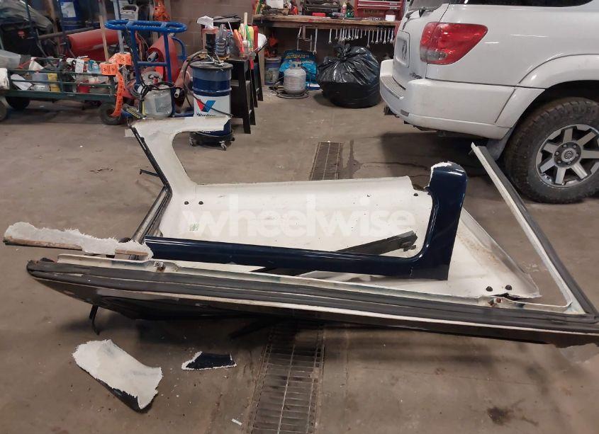 Photo 12 of 2011 Chevrolet Silverado 1500 LT (VIN 1GCRCSE06BZ361721)