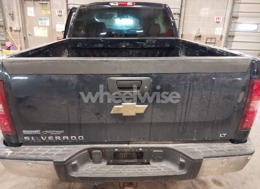 Photo 17 of 2011 Chevrolet Silverado 1500 LT (VIN 1GCRCSE06BZ361721)