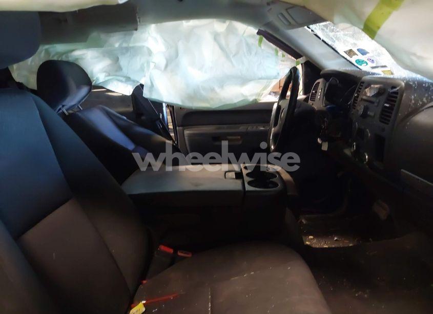 Photo 5 of 2011 Chevrolet Silverado 1500 LT (VIN 1GCRCSE06BZ361721)