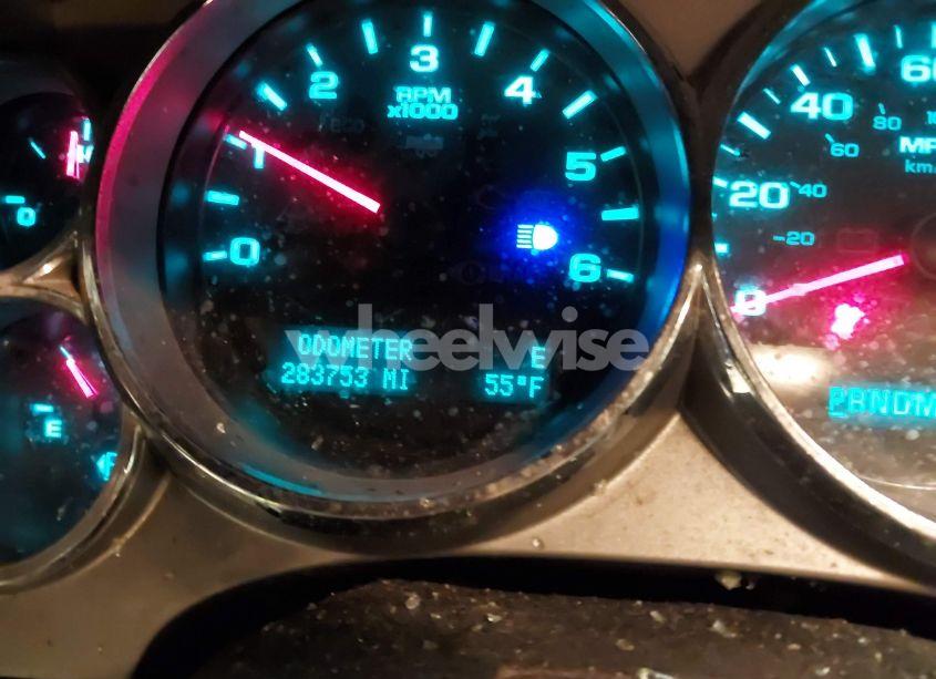 Photo 7 of 2011 Chevrolet Silverado 1500 LT (VIN 1GCRCSE06BZ361721)