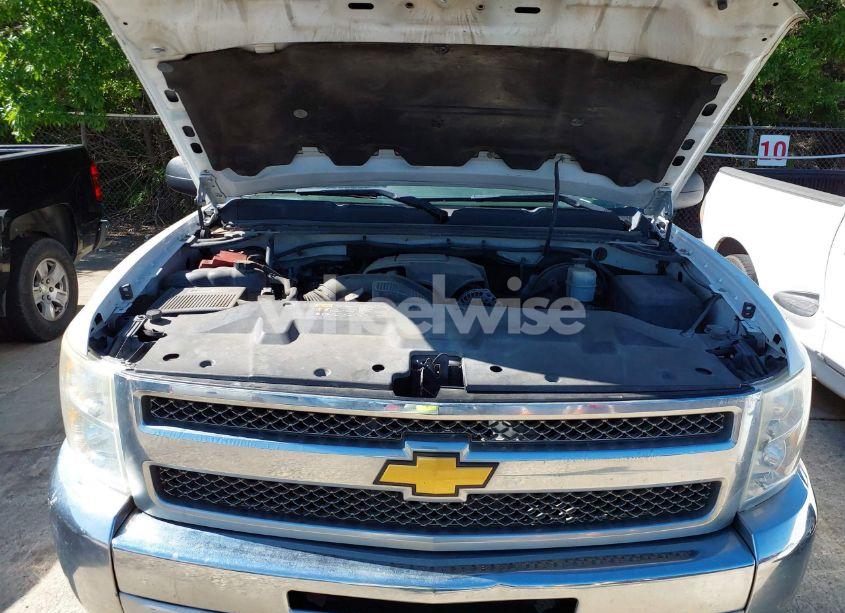 Photo 10 of 2013 Chevrolet Silverado 1500 LT (VIN 1GCRCSE06DZ138212)