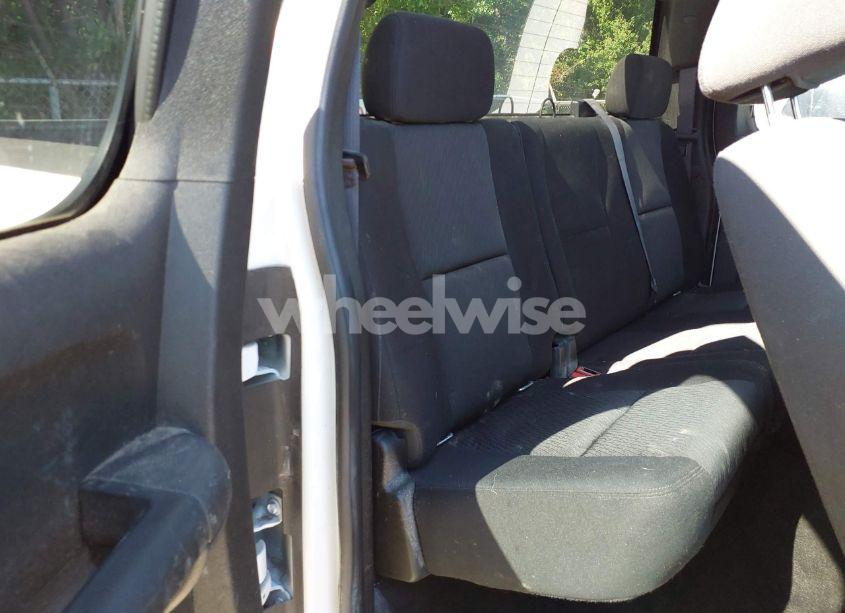 Photo 8 of 2013 Chevrolet Silverado 1500 LT (VIN 1GCRCSE06DZ138212)