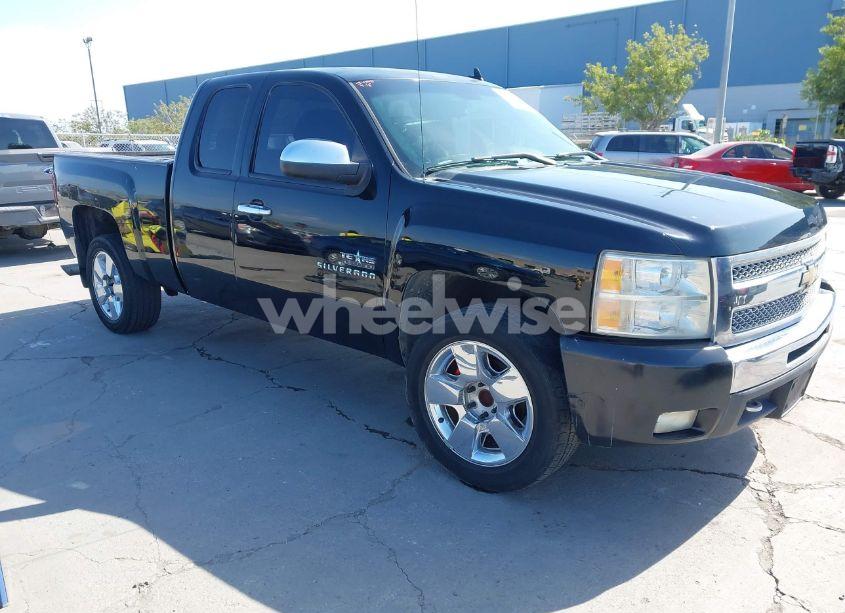 2011 Chevrolet Silverado 1500 LT (VIN 1GCRCSE07BZ235237) main photo