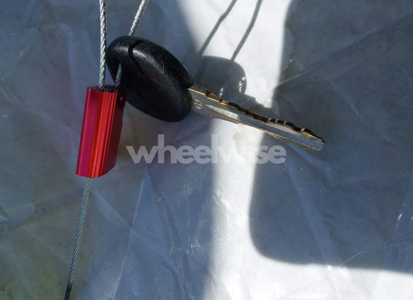 Photo 11 of 2011 Chevrolet Silverado 1500 LT (VIN 1GCRCSE07BZ235237)